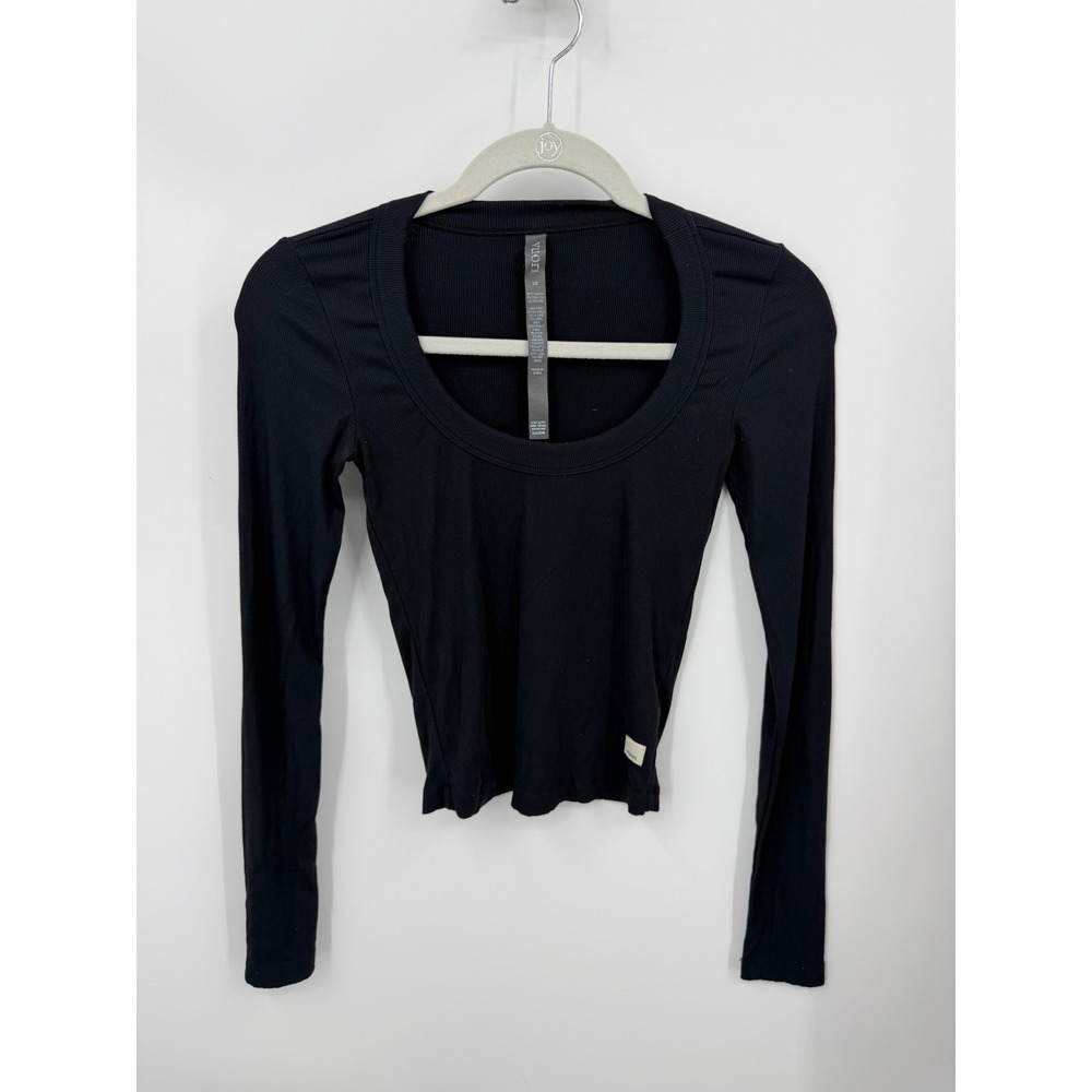 Vuori Pose Rib Scoop Neck Long Sleeve Top sz XS Black Ribbed Activewear VW1104